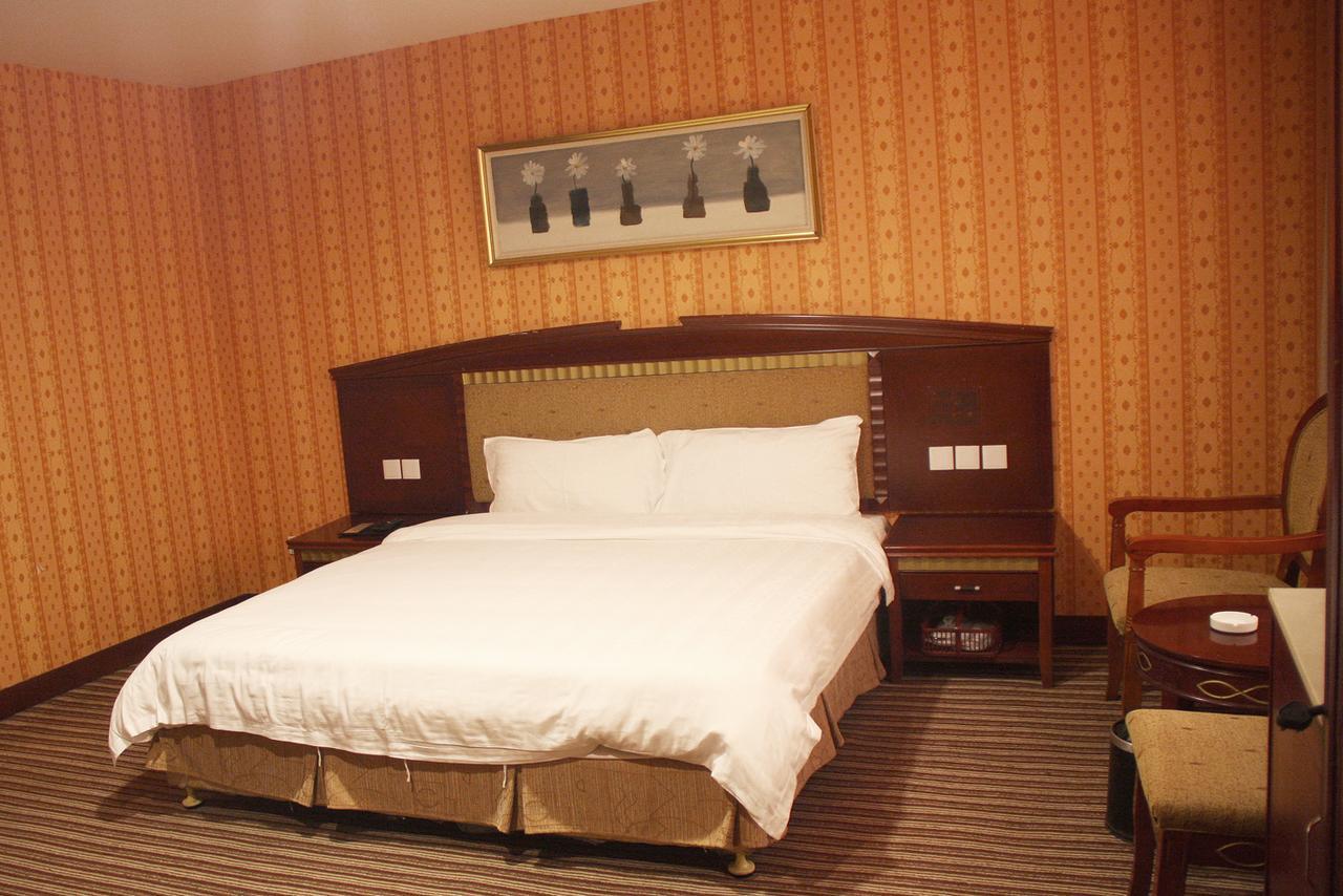 Huizhou Jinhuayue International Hotel Экстерьер фото